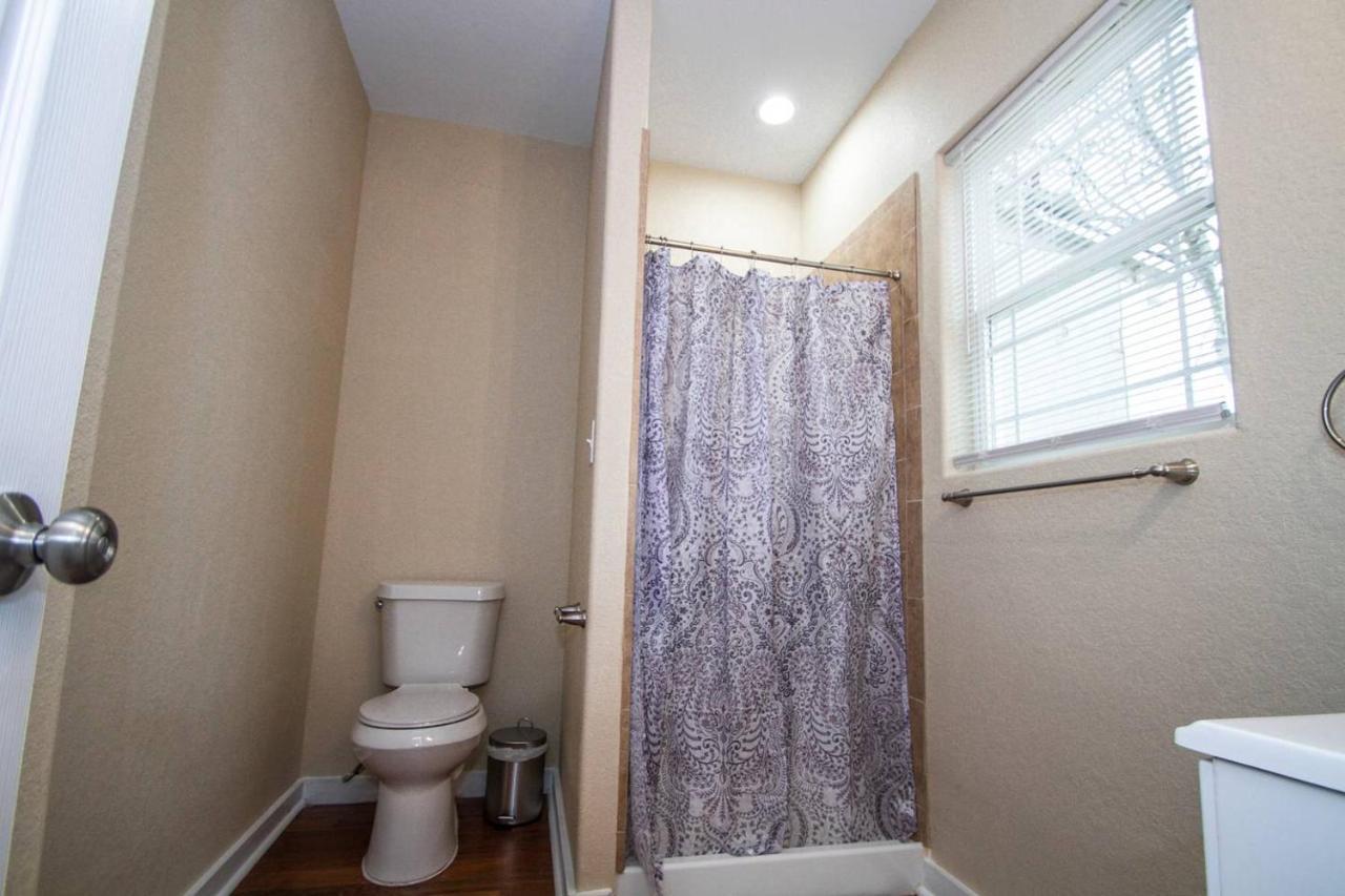 Hackberry St #A Renovated 2Br/2Ba Near Downtown Apartment San Antonio Exterior photo